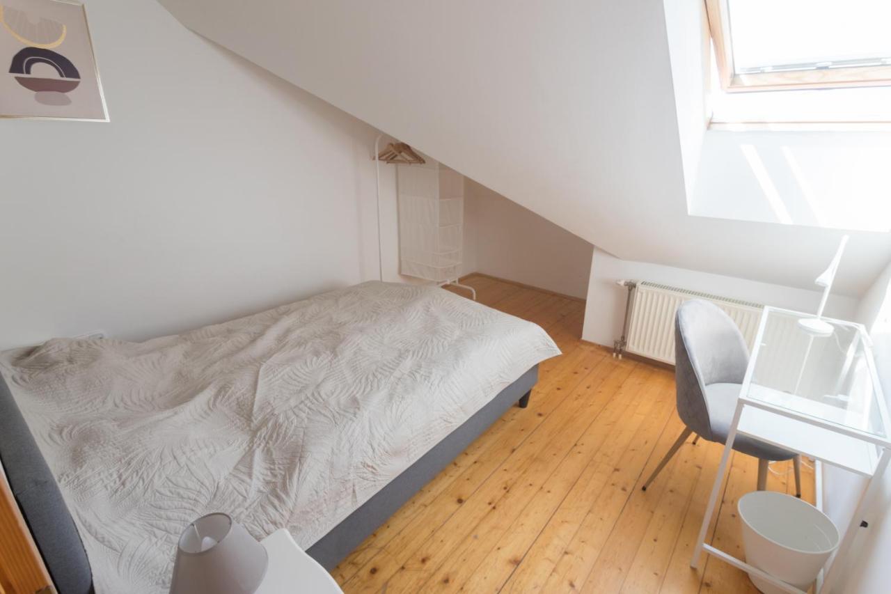 Hi-Bp Garden City Batsanyi Apartment 3 Rooms, Apartment Upstairs Near The City Train With Free Parking Budapest Exterior foto